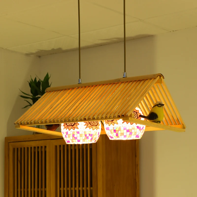 Dakvormige hangende hanglamp moderne stijl hout 1/2-kops beige hanglamp, 16"/19,5" W Clearhalo