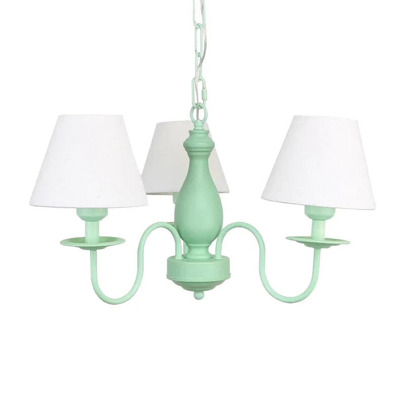 Drie hoofden taps toelopende schaduwkroonluchter Scandinavische stijlvolle metalen hanglamp voor café Clearhalo