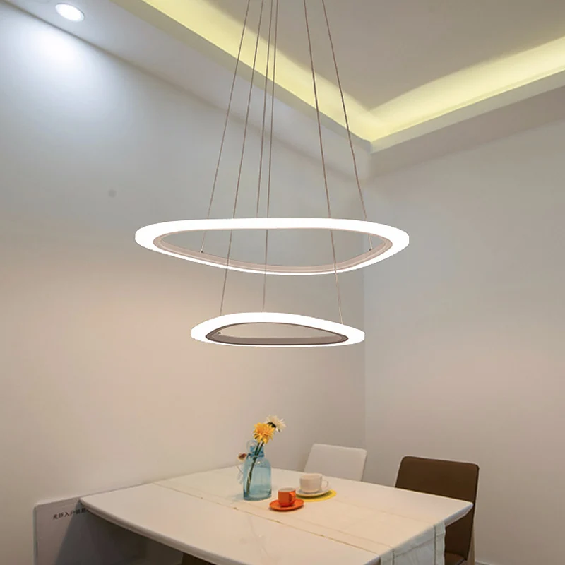 Driehoekige loungekroonluchter met 2/3 niveaus, acrylminimalisme, hangende LED-hanglamp warm/wit licht Clearhalo