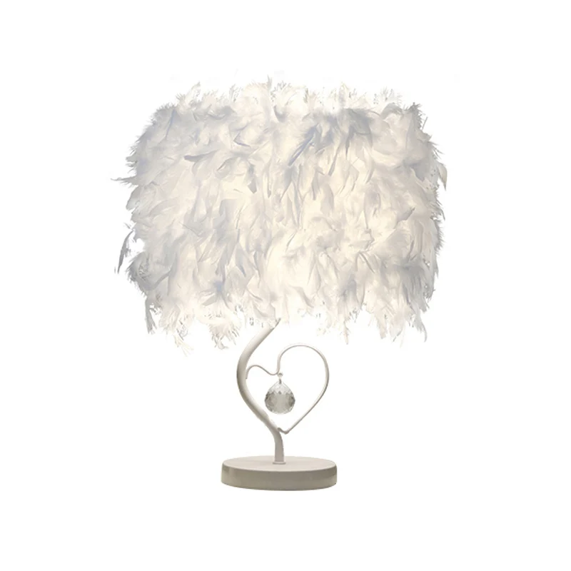 Drum Woonkamer Tafellamp Veer Enkele Moderne Nachtkastje Lamp Wit/Roze/Bordeaux met Hart Frame en Kristallen Bol Clearhalo