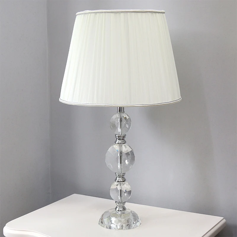 Eenvoud Bolvormige leeslamp Gefacetteerd kristal 1-lamps nachtkastjelamp wit Clearhalo