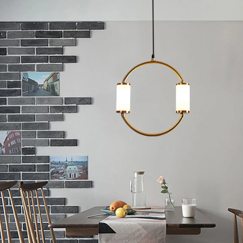 Eenvoudige LED-hangende hanglamp met witte glazen cilinderkap Messing driehoekige/ronde/vierkante plafondlamp Clearhalo