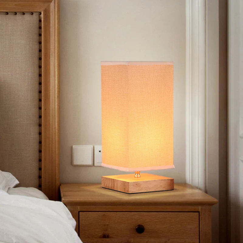 Eenvoudige rechthoekige stoffen tafelverlichting 1-koppige nachtlamp beige met houten voetstuk Clearhalo