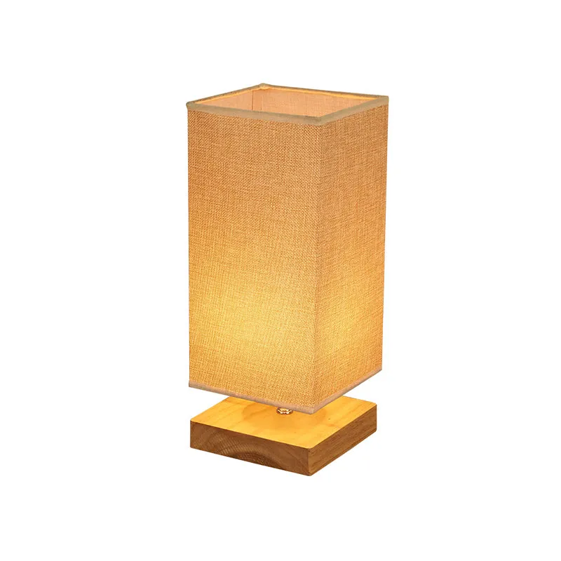 Eenvoudige rechthoekige stoffen tafelverlichting 1-koppige nachtlamp beige met houten voetstuk Clearhalo