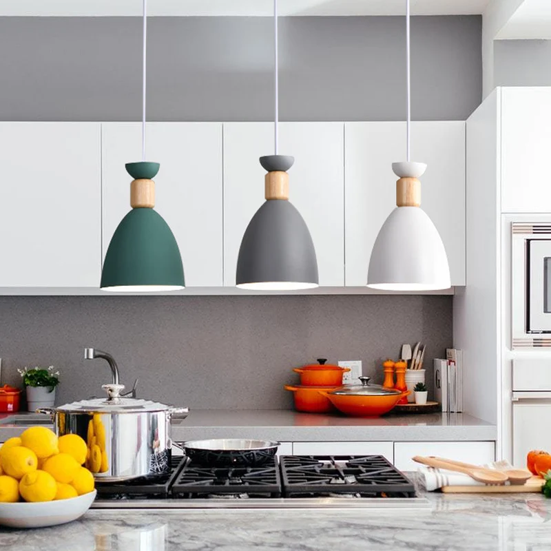 Eetkamer Hangende plafondlamp Eenvoud Hangende verlichtingsarmatuur met taps toelopende metalen kap Clearhalo