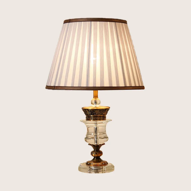 Eetkamerbureaulamp met 1 kop, moderne beige tafellamp met brede stoffen kap Clearhalo
