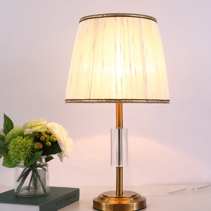 Eigentijdse 1-koppige taakverlichting, witte tonleesboeklamp met stoffen kap Clearhalo