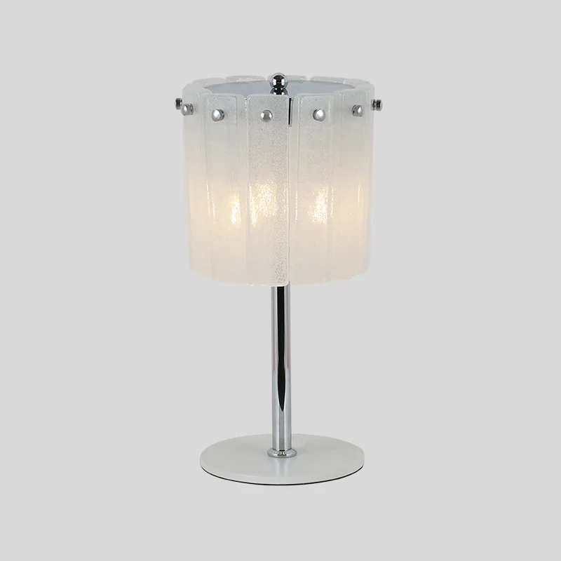 Eigentijdse 3-kops bureaulamp Chrome Drum Nachttafellamp met Crystal Crystal Bar Shade Clearhalo