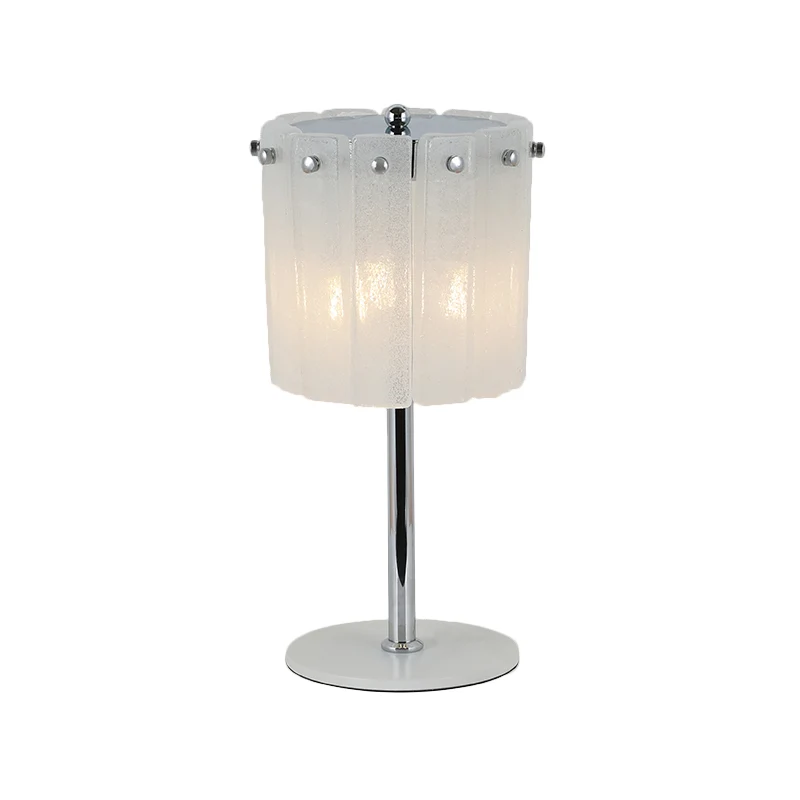 Eigentijdse 3-kops bureaulamp Chrome Drum Nachttafellamp met Crystal Crystal Bar Shade Clearhalo