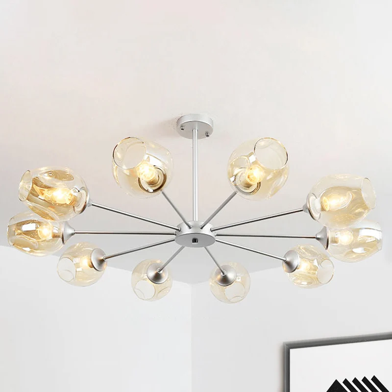 Eigentijdse hangende hanglamp met 10 lampen, zilveren beker en amberkleurige glazen kap Clearhalo