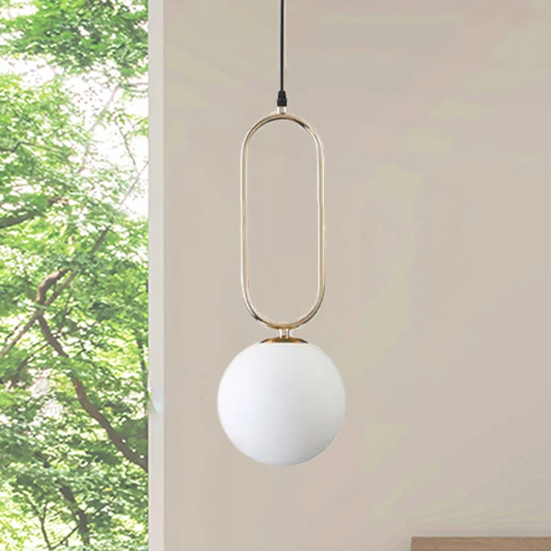 Eigentijdse Orb Shade hanglamp melkglas 1 kops woonkamer hangend armatuur gouden afwerking Clearhalo