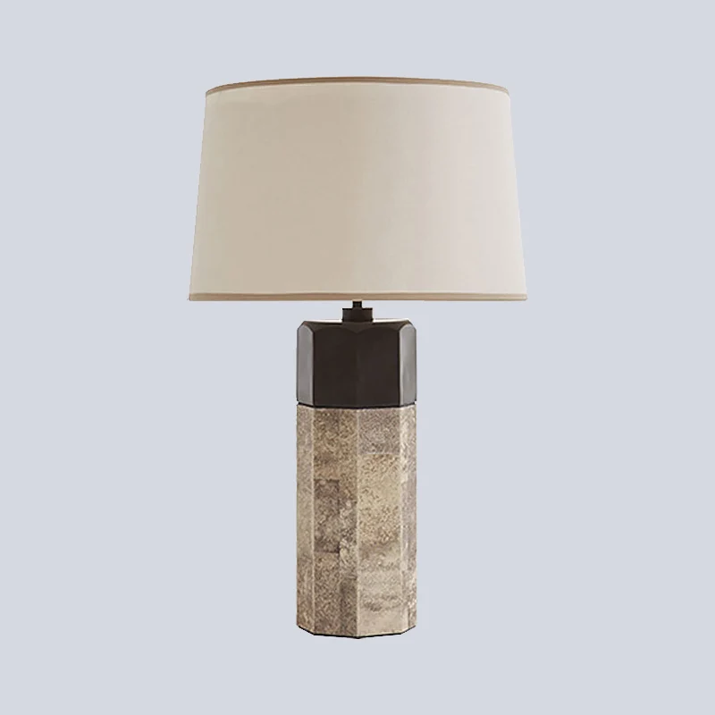 Eigentijdse taps toelopende drumtaakverlichting stof 1-kops nachttafellamp beige Clearhalo