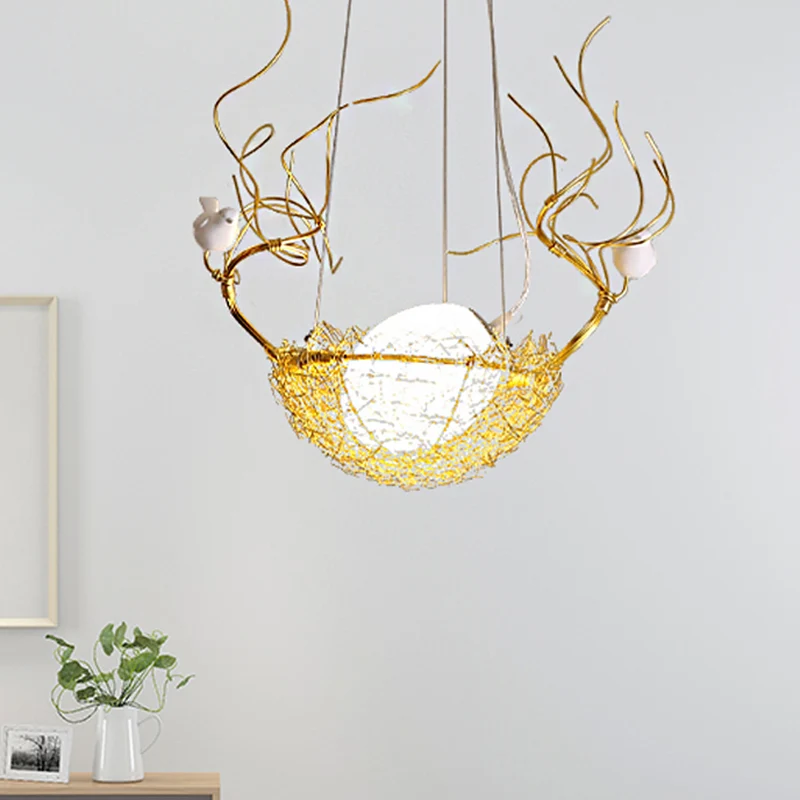 Eivormige hangende plafondhanger Art Deco melkwit glas 1 licht gouden kroonluchter met witte vogels en aluminium vogelnest...