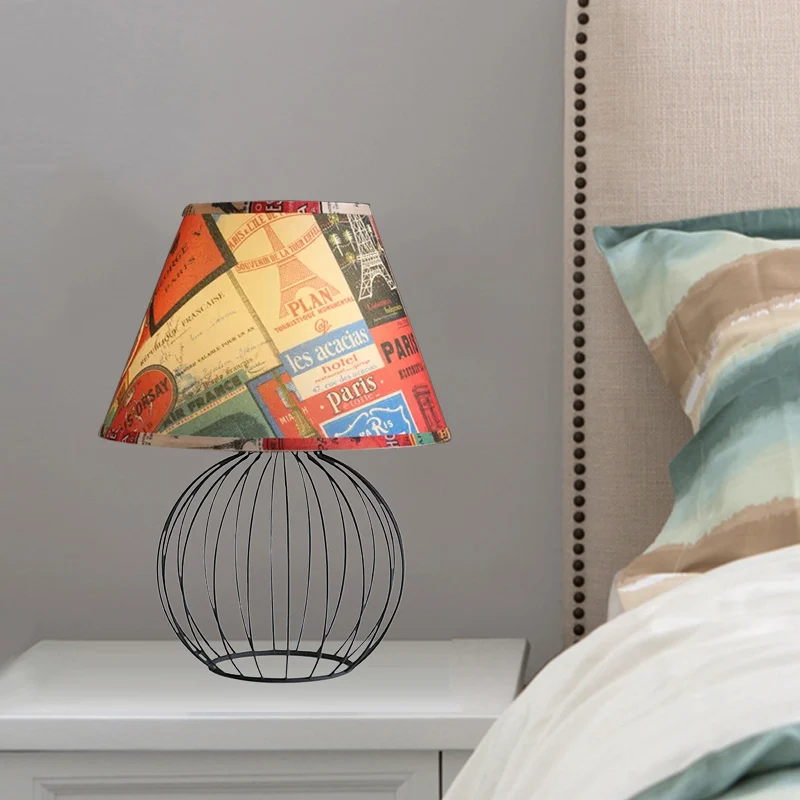 Emmer Woonkamer Bureauverlichting Vintage Stof 1 Licht Zwart Nachtkastje Licht met Orb Cage Base Clearhalo