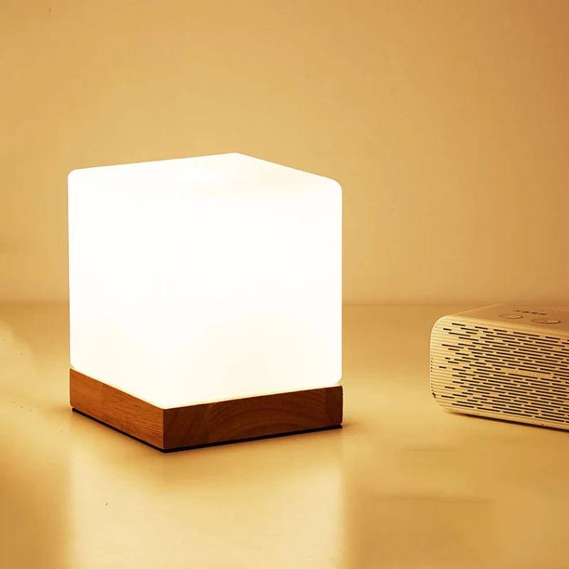Enkele lamp bol/cilinder/vierkante kap leesboek licht modern hout wit glas taakverlichting Clearhalo