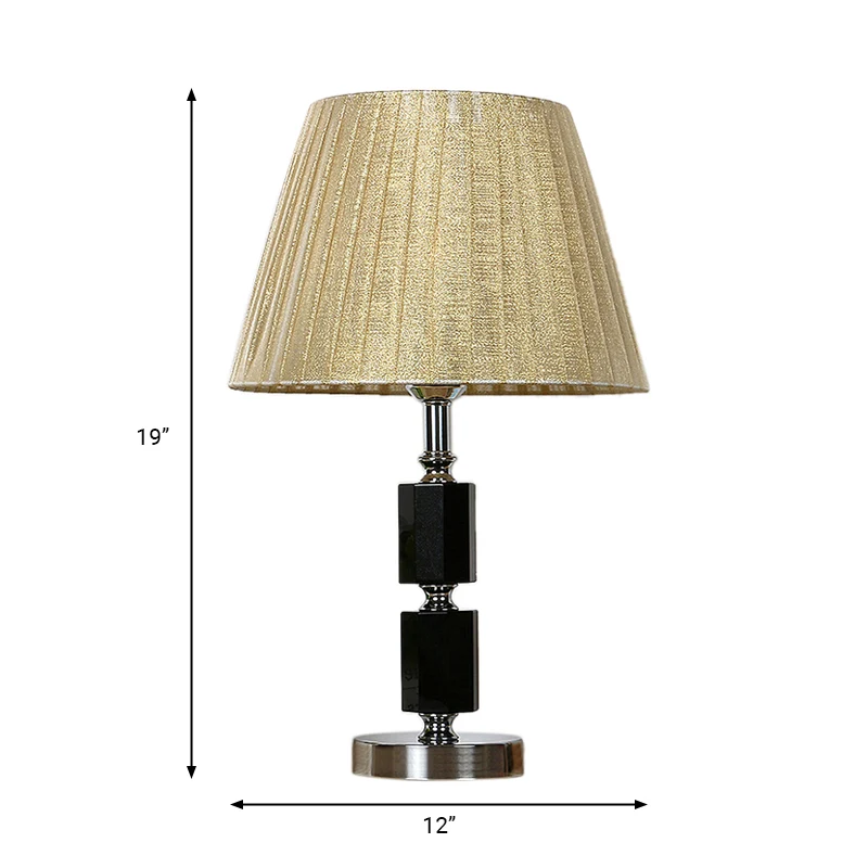 Enkele lamp kristallen tafellamp platteland beige taps toelopende trommel slaapkamer nachtlampje Clearhalo