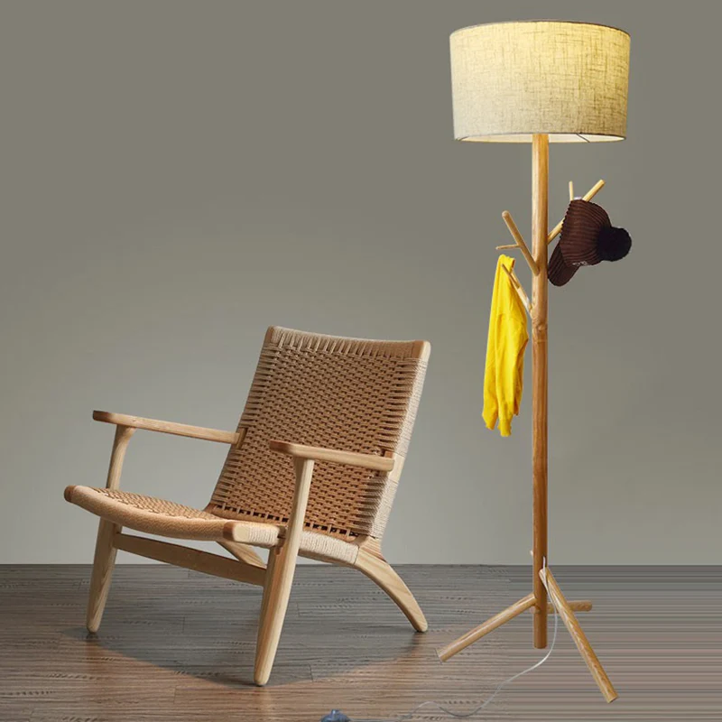 Flaxen Drum Stand Up Lamp Minimalistische 1-lichts stoffen vloerlamp met houten statief en kapstok Clearhalo