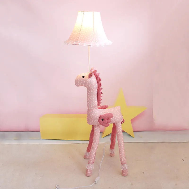 Flying Horse vloerverlichting cartoon 1-lichts staande lamp voor kinderkamer met tonvormige lampenkap roze Clearhalo