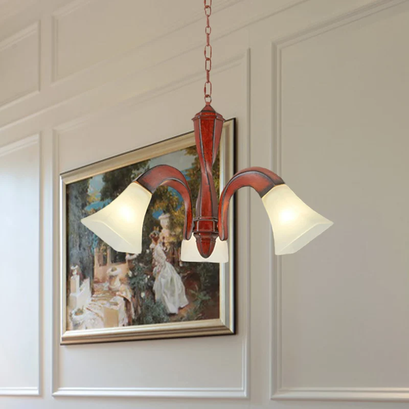 Gebogen eetkamer hanglamp Traditionele houten 3-lichtbruine kroonluchter met vierkante flare melkglazen lampenkap Clearhalo