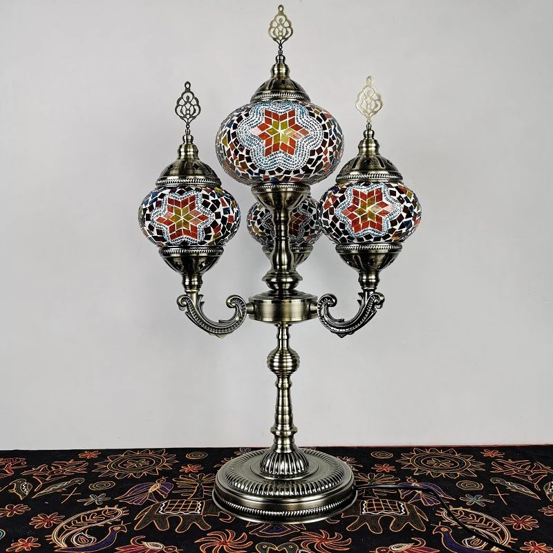 Gebrandschilderd glas kandelaar taaklamp traditionele 4-lichts nachtkastje lamp geel/oranje/blauw Clearhalo