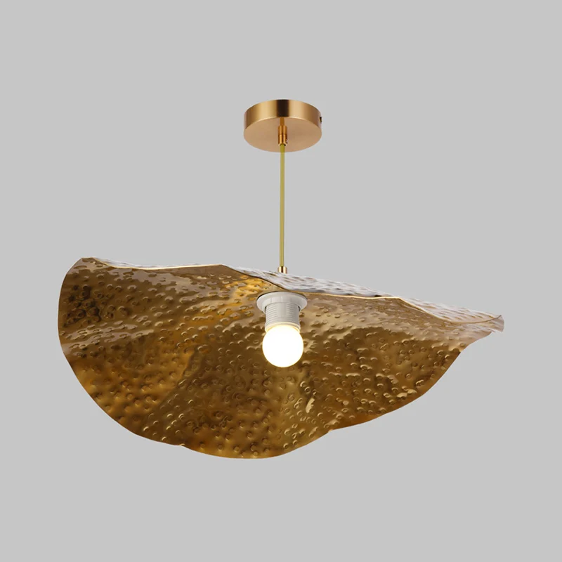 Gehamerde metalen hanglamp met lotusblad, minimaal 1 licht, messing hangend plafondlicht voor eetkamer Clearhalo