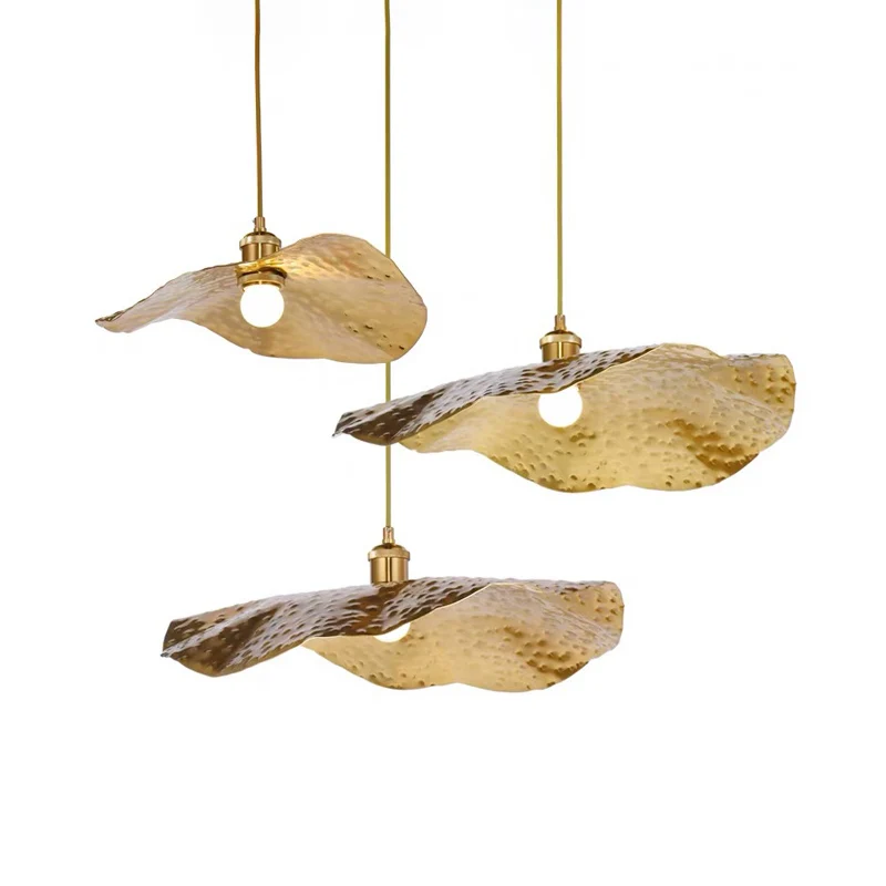 Gehamerde metalen hanglamp met lotusblad, minimaal 1 licht, messing hangend plafondlicht voor eetkamer Clearhalo