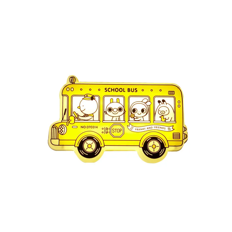 Gele busvormige schanslamp Cartoon LED-kunststof wandlamp met dierenpatroon Clearhalo