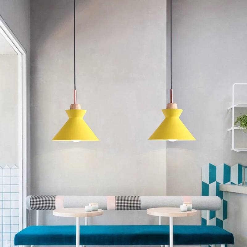 Geometrische eetkamer hanglamp Metaal 1-lichts eigentijdse plafondophanglamp met houten blad Clearhalo