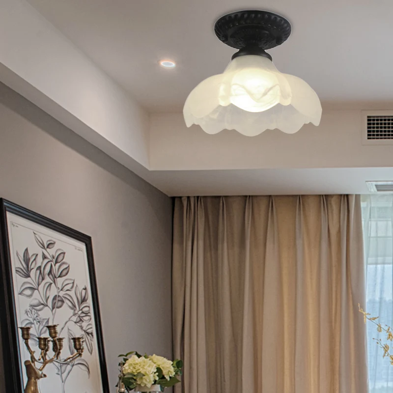 Geschulpte melkachtige glazen semi-flush industriële woonkamerlamp met 1 lamp voor gang Clearhalo