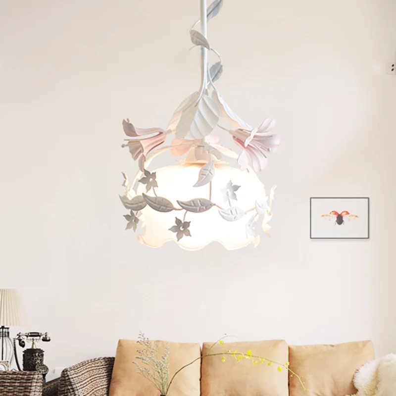 Geschulpte Slaapkamer Hangende Plafondlamp Pastoraal Metaal 1 Lamp Witte Bloem Ophangverlichting Clearhalo