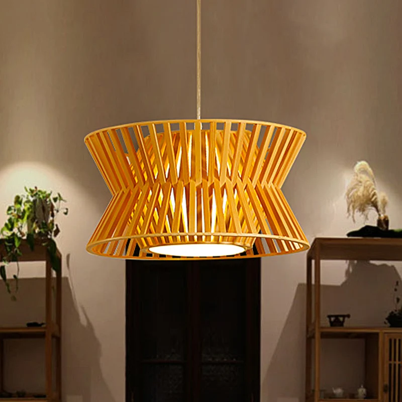 Gewelfde houten hanglamp Aziatisch 1-lichts 16"/19,5" brede beige hangende verlichtingsarmatuur Clearhalo