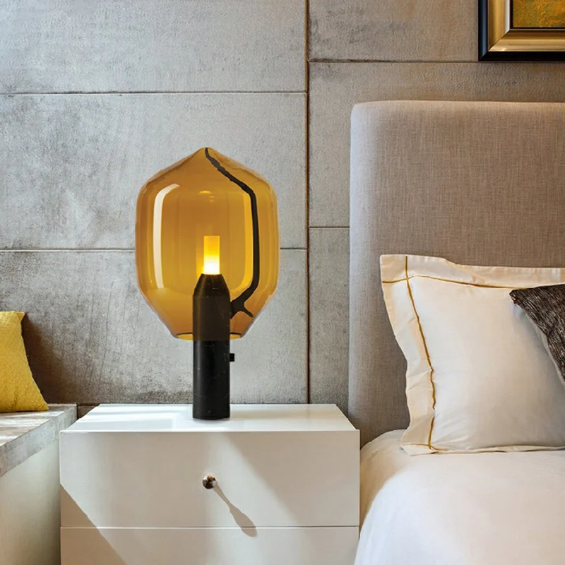 Glazen tulp nachttafellamp Designer nachtkastje met één lamp en cilindrische marmeren voet Clearhalo