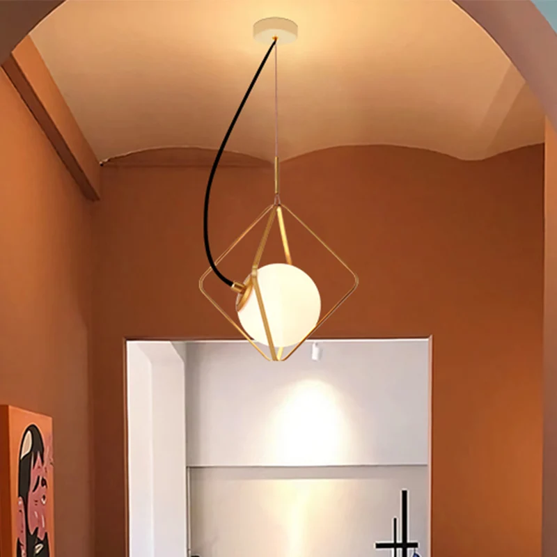 Globe plafondverlichting modern melkachtig glas 1 kop gouden hangende hanglamp, 10"/13" breed Clearhalo