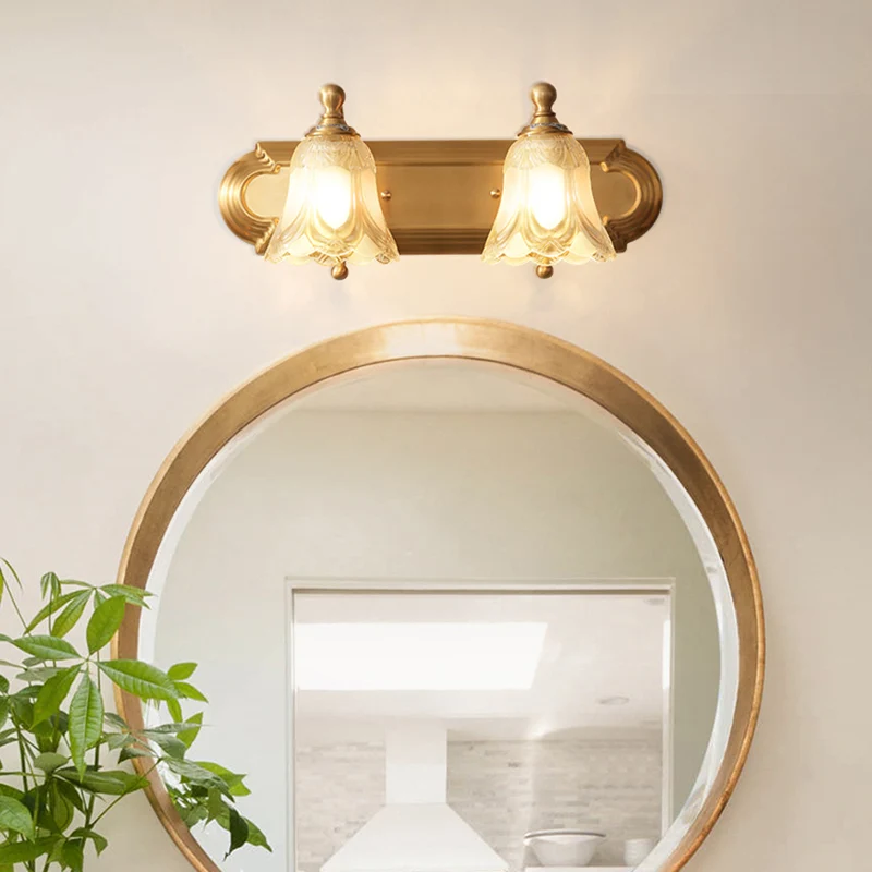 Gouden afwerking bloemenijdelheid verlichting antieke semi-ondoorzichtige glazen badkamer wandlamp Clearhalo