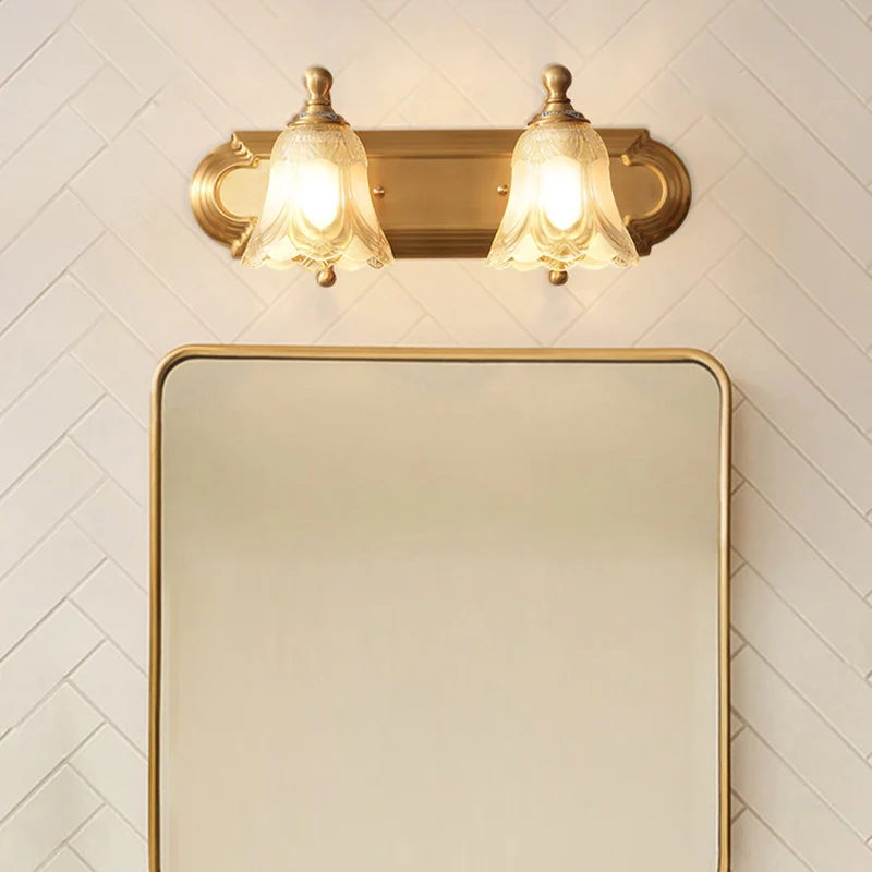 Gouden afwerking bloemenijdelheid verlichting antieke semi-ondoorzichtige glazen badkamer wandlamp Clearhalo