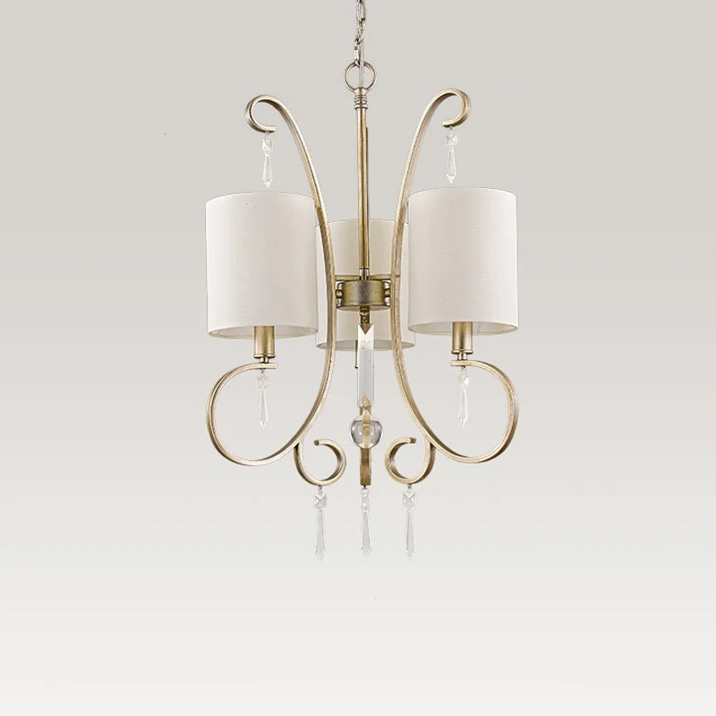Gouden cilinderkroonluchter, traditionele stof, 3 lampen, metalen slaapkamerhanglamp met kristallen accent Clearhalo