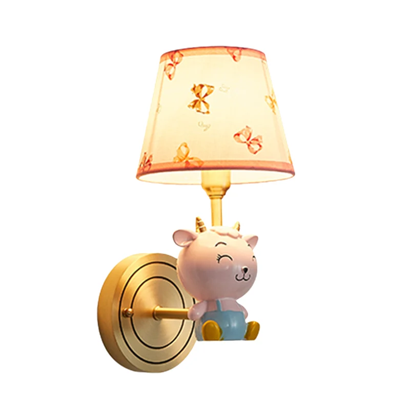 Gouden emmer wandkandelaar licht cartoon 1 kop stoffen wandlamp met hars schapendecoratie Clearhalo
