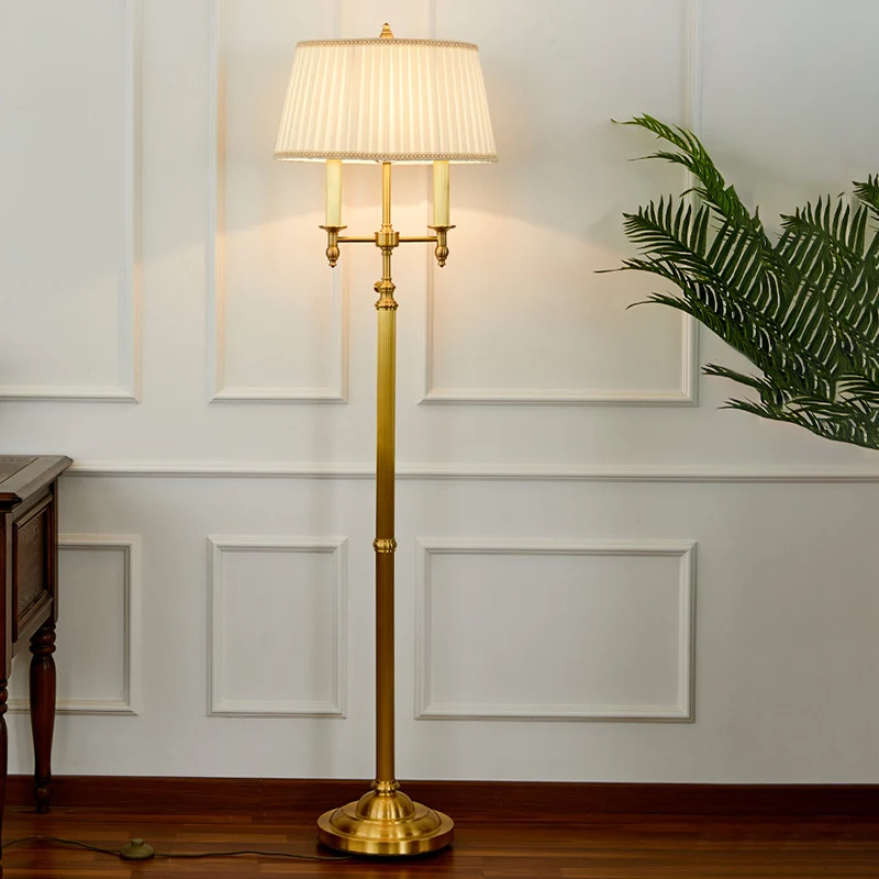 Gouden kandelaar staande lamp vintage metallic 2 lampen woonkamer vloerlamp met geplooide empire kap Clearhalo
