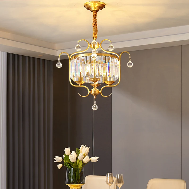 Gouden trommelvormige ophangverlichting Traditionele kristallen restaurantkroonluchter met 4 lampen Clearhalo