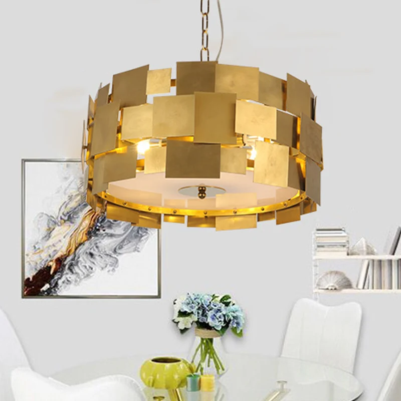 Gouden vierkante paneel hangende lichtset Post Modern 6 lampen metalen trommelplafondkroonluchter Clearhalo
