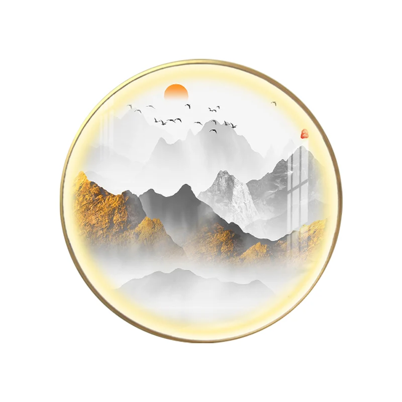 Goudkleurige ronde wandmontagelamp Oosterse LED-metallic muurmuurlamp met berg- en zonpatroon Clearhalo