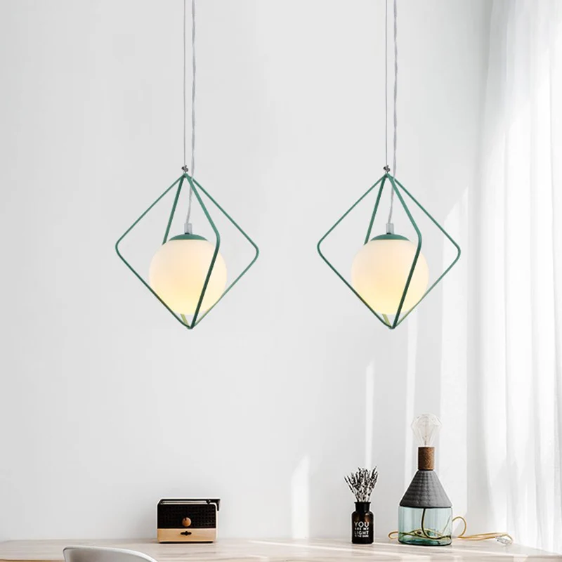 Groen/grijze ruitkooi hanglamp minimalistisch 1-kops ijzeren hanglampset met balmelkglazen kap aan de binnenkant Clearhalo