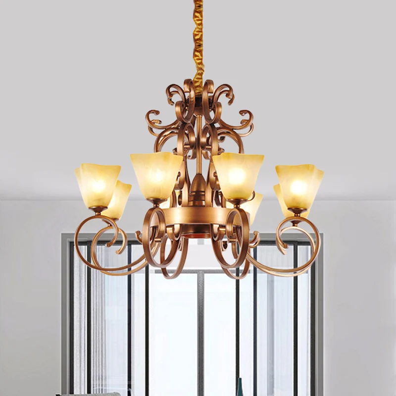 Hangende kroonluchter met 6/9 koppen Rustiek trapeziumvormig beige glas hangend plafondlicht met neerklapbare arm messing...