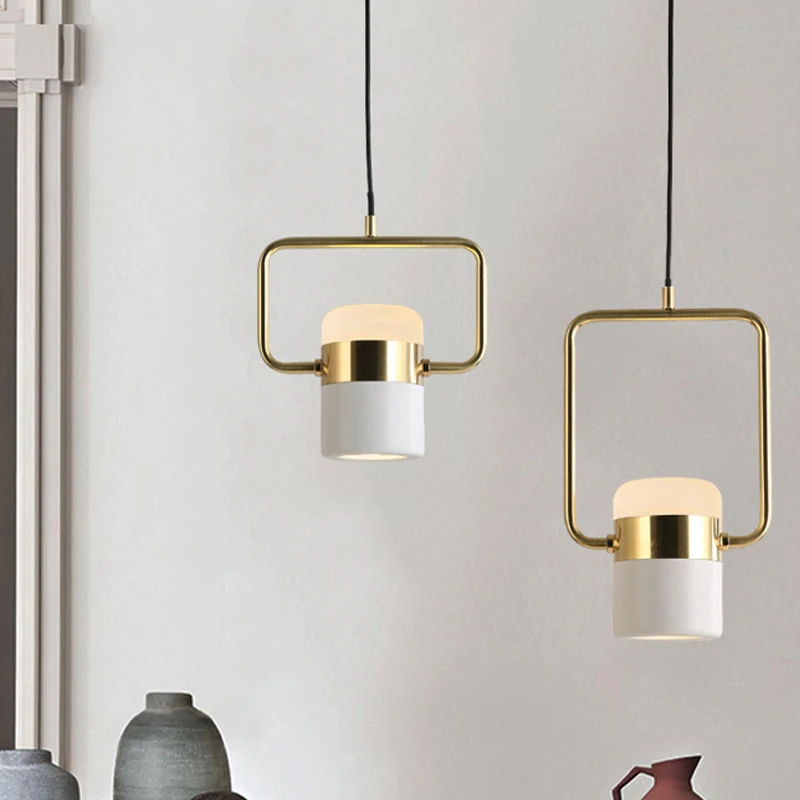 Hangende plafondlamp met vierkant frame, modern metaal, 1 kop, gouden hanglampset met cilindervormige witte glazen kap Cle...
