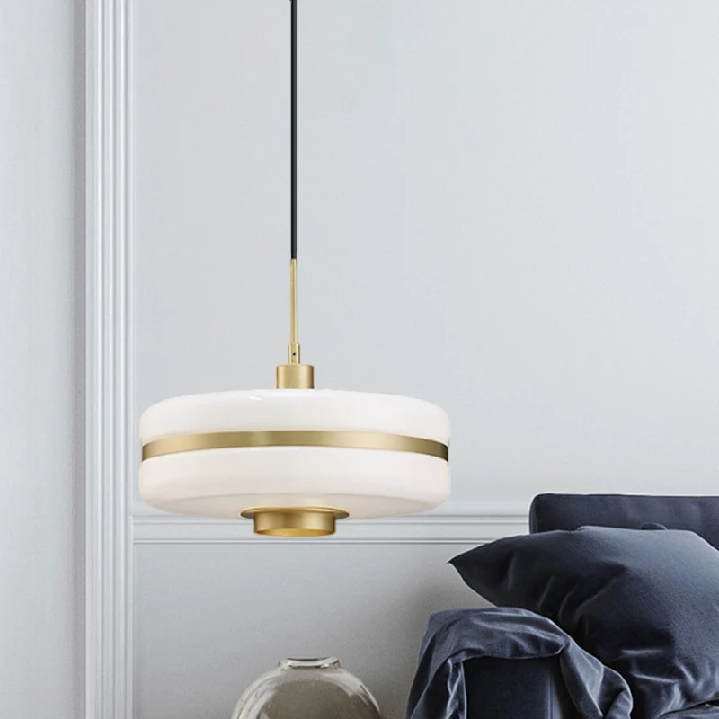 Hangende plafondlamp van wit glas, moderne 1-lichts gouden hanglamp voor woonkamer Clearhalo