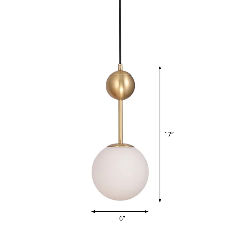 Hanglamp met 1 hoofdslaapkamer, eenvoudige hangende hanglamp van messing met bolvormige kap van melkglas Clearhalo