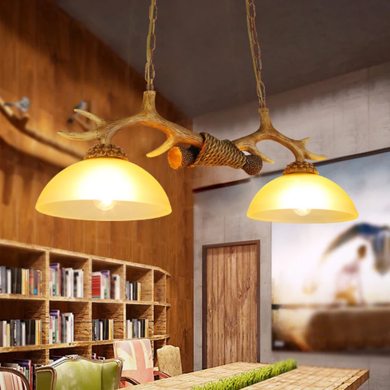 Hanglamp met 2 lampen Retro Dome Beige glazen hangende eilandlamp met decoratieve hertenhoorn Clearhalo