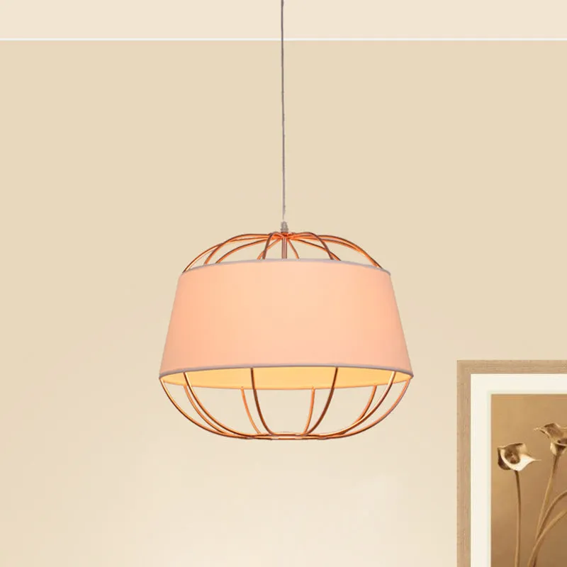 Hanglampset met 1 lamp Country Taps toelopende trommel Stoffen hanglamp wit/zwart met draadkooi Clearhalo