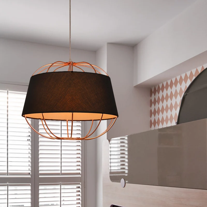 Hanglampset met 1 lamp Country Taps toelopende trommel Stoffen hanglamp wit/zwart met draadkooi Clearhalo