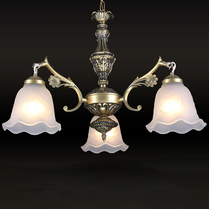 Hanglampset voor slaapkamer met ruches Traditionele matglazen kroonluchter met 3 lichtbronzen afwerking Clearhalo